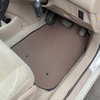 Ворсовые коврики на Toyota Nadia 1998&nbsp;-&nbsp;2003 в Улан-Удэ