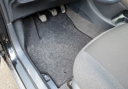 Ворсовые коврики на Toyota Auris I 2006 - 2012 в Улан-Удэ Ворсовые коврики на Toyota Auris I 2006 - 2012 в Улан-Удэ