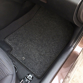 Коврики на KIA Rio III 2011 - 2017 в Улан-Удэ Коврики на KIA Rio III 2011 - 2017 в Улан-Удэ