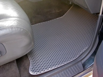 Ворсовые коврики на Toyota Land Cruiser 80 1990 - 1997 в Улан-Удэ Ворсовые коврики на Toyota Land Cruiser 80 1990 - 1997 в Улан-Удэ