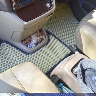 Коврики на Toyota Grand Hiace 1999&nbsp;-&nbsp;2002 в Улан-Удэ