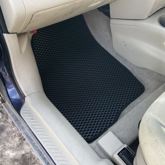 Коврики на Mazda Demio II (DY) 2002 - 2007 в Улан-Удэ Коврики на Mazda Demio II (DY) 2002 - 2007 в Улан-Удэ