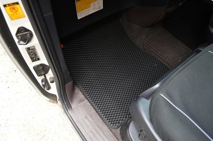 Ворсовые коврики на Toyota Porte II 2012&nbsp;-&nbsp;2020 в Улан-Удэ