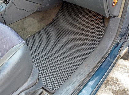 Коврики на Renault Laguna II 2001 - 2008 в Улан-Удэ Коврики на Renault Laguna II 2001 - 2008 в Улан-Удэ