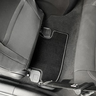 Коврики на Ford Mustang VI 2013&nbsp;-&nbsp;2023 в Улан-Удэ