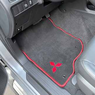 Коврики на Mitsubishi Pajero Sport III 2015&nbsp;-&nbsp;2026 в Улан-Удэ