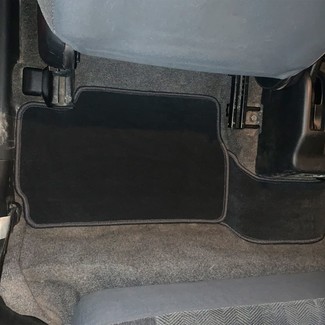 Коврики на Mitsubishi Pajero iO 1998&nbsp;-&nbsp;2007 в Улан-Удэ