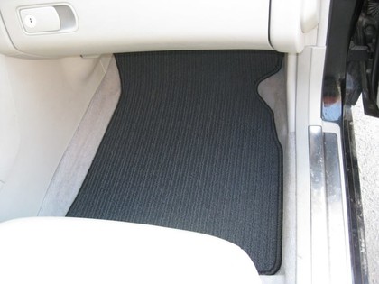 Коврики на KIA Opirus 2003 - 2010 в Улан-Удэ Коврики на KIA Opirus 2003 - 2010 в Улан-Удэ