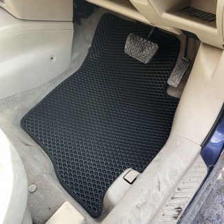 Коврики на Mazda Demio II (DY) 2002 - 2007 в Улан-Удэ Коврики на Mazda Demio II (DY) 2002 - 2007 в Улан-Удэ