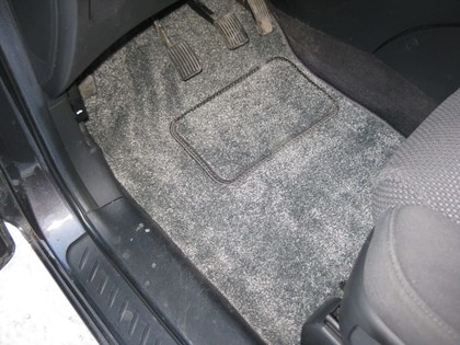 Ворсовые коврики на KIA Carens II 2006&nbsp;-&nbsp;2012 в Улан-Удэ