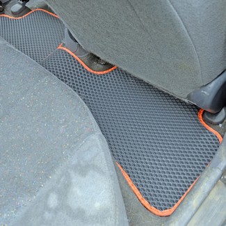 Коврики на Hyundai Accent 1999 - 2012 в Улан-Удэ Коврики на Hyundai Accent 1999 - 2012 в Улан-Удэ