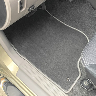 Ворсовые коврики на Mitsubishi L200 IV 2006&nbsp;-&nbsp;2016 в Улан-Удэ