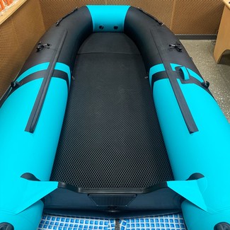 Коврики на Лодки Gladiator E350S в Улан-Удэ Коврики на Лодки Gladiator E350S в Улан-Удэ