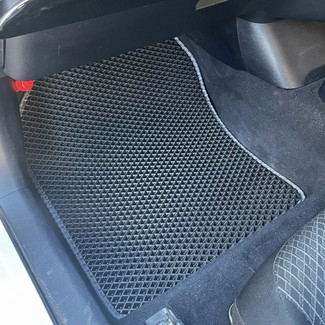 Ворсовые коврики на Toyota Prius (50) 2015 - 2023 в Улан-Удэ Ворсовые коврики на Toyota Prius (50) 2015 - 2023 в Улан-Удэ