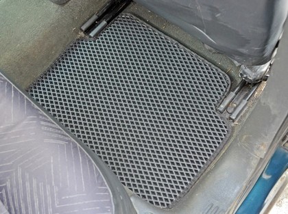 Коврики на Renault Laguna II 2001 - 2008 в Улан-Удэ Коврики на Renault Laguna II 2001 - 2008 в Улан-Удэ