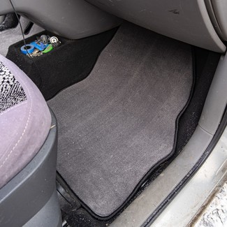 Коврики на Renault Scenic II 2003 - 2010 в Улан-Удэ Коврики на Renault Scenic II 2003 - 2010 в Улан-Удэ