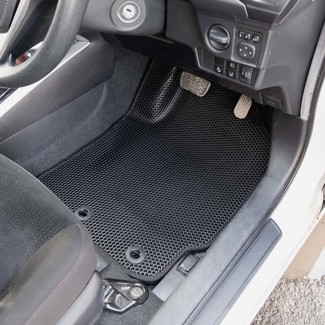 Ворсовые коврики на Toyota Corolla Fielder (E16) 2й рестайлинг 2017&nbsp;-&nbsp;2026 в Улан-Удэ