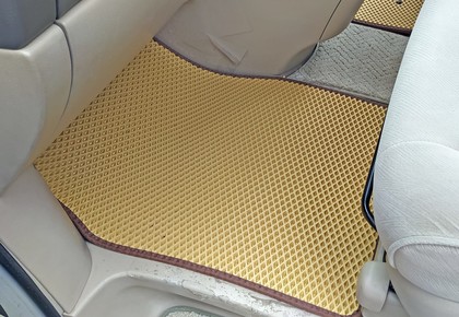 Ворсовые коврики на Toyota Alphard (H10) 2002&nbsp;-&nbsp;2008 в Улан-Удэ