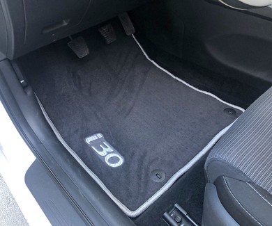 Коврики на Hyundai i30 III 2016 - 2026 в Улан-Удэ Коврики на Hyundai i30 III 2016 - 2026 в Улан-Удэ