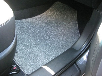 Ворсовые коврики на KIA Sportage III 2010 - 2016 в Улан-Удэ Ворсовые коврики на KIA Sportage III 2010 - 2016 в Улан-Удэ