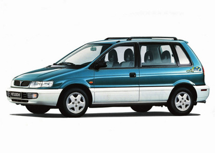 Коврики на Mitsubishi Space Runner I 1991&nbsp;-&nbsp;1999 в Улан-Удэ