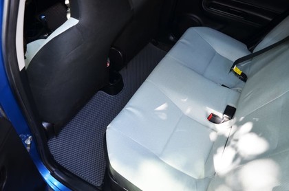 Ворсовые коврики на Toyota Prius C 2011&nbsp;-&nbsp;2021 в Улан-Удэ