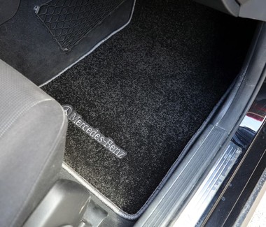 Коврики на Mercedes GLK (X204) 2008 - 2015 в Улан-Удэ Коврики на Mercedes GLK (X204) 2008 - 2015 в Улан-Удэ