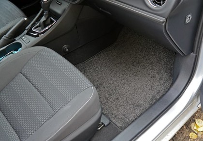 Ворсовые коврики на Toyota Corolla (E18) 2012&nbsp;-&nbsp;2019 в Улан-Удэ