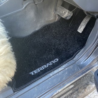 Коврики на Nissan Terrano I (WD21) 1985&nbsp;-&nbsp;1995 в Улан-Удэ