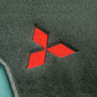 Коврики на Mitsubishi Montero Sport I 1996 - 2008 в Улан-Удэ Коврики на Mitsubishi Montero Sport I 1996 - 2008 в Улан-Удэ