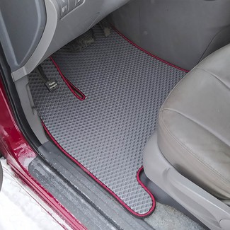 Коврики на KIA Carnival II 2006&nbsp;-&nbsp;2014 в Улан-Удэ