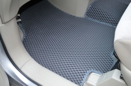 Ворсовые коврики на Toyota Estima III 2006&nbsp;-&nbsp;2019 в Улан-Удэ