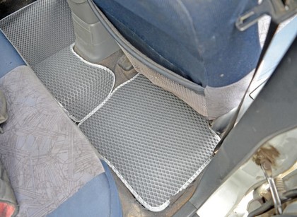 Ворсовые коврики на Honda HR-V I 1998 - 2005 в Улан-Удэ Ворсовые коврики на Honda HR-V I 1998 - 2005 в Улан-Удэ