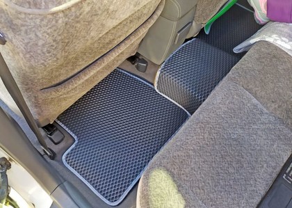 Коврики на Toyota Corona Premio (T21) 1996 - 2001 в Улан-Удэ Коврики на Toyota Corona Premio (T21) 1996 - 2001 в Улан-Удэ