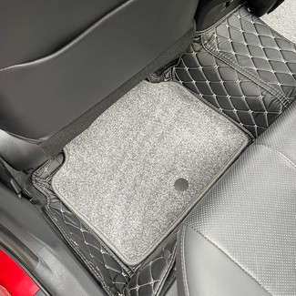 Ворсовые коврики на Toyota Camry (XV70) 2017&nbsp;-&nbsp;2024 в Улан-Удэ