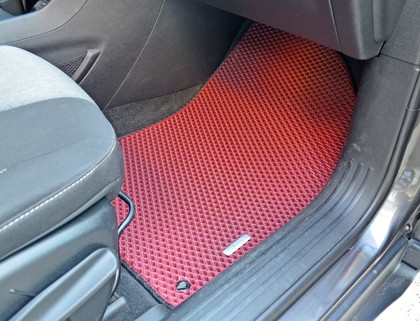 EVA коврики на Jeep Cherokee (KL) 2013 - 2023 в Улан-Удэ EVA коврики на Jeep Cherokee (KL) 2013 - 2023 в Улан-Удэ