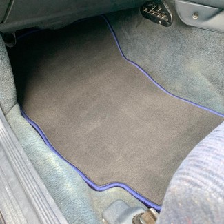 Коврики на Toyota Crown (S140) 1991&nbsp;-&nbsp;1995 в Улан-Удэ