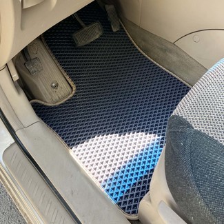 Ворсовые коврики на KIA Carens II 2006&nbsp;-&nbsp;2012 в Улан-Удэ