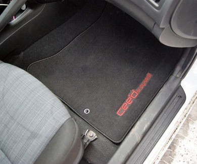 Ворсовые коврики на KIA Ceed I 2007&nbsp;-&nbsp;2012 в Улан-Удэ