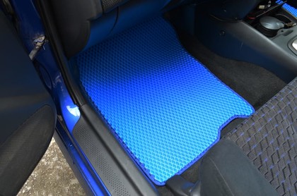 Ворсовые коврики на Ford Laser (BJ) 1998&nbsp;-&nbsp;2003 в Улан-Удэ