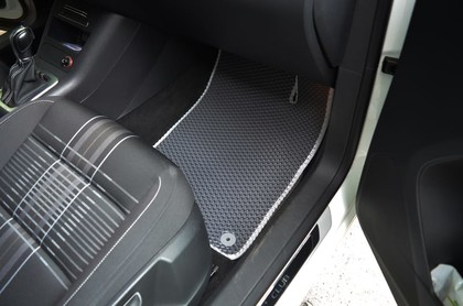 Ворсовые коврики на Volkswagen Tiguan I 2006 - 2017 в Улан-Удэ Ворсовые коврики на Volkswagen Tiguan I 2006 - 2017 в Улан-Удэ