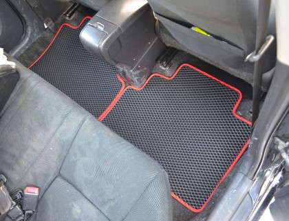 EVA коврики на Toyota Yaris II 2005 - 2011 в Улан-Удэ EVA коврики на Toyota Yaris II 2005 - 2011 в Улан-Удэ