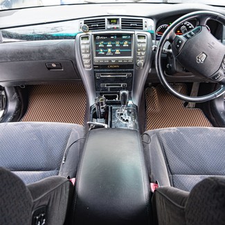 Коврики на Toyota Crown (S180) 2003&nbsp;-&nbsp;2008 в Улан-Удэ