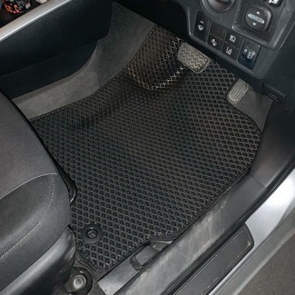 Ворсовые коврики на Toyota Corolla Fielder (E16) 2й рестайлинг 2017&nbsp;-&nbsp;2026 в Улан-Удэ