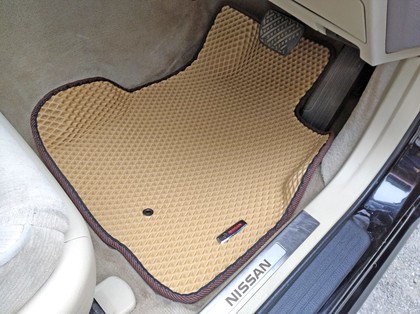 Коврики на Nissan Fuga (Y50) 2004 - 2009 в Улан-Удэ Коврики на Nissan Fuga (Y50) 2004 - 2009 в Улан-Удэ