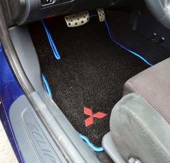 Ворсовые коврики на Mitsubishi Eclipse IV 2005&nbsp;-&nbsp;2011 в Улан-Удэ