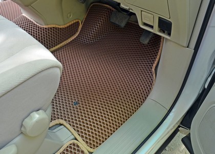 Ворсовые коврики на Toyota Estima III 2006&nbsp;-&nbsp;2019 в Улан-Удэ