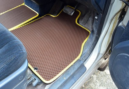 Ворсовые коврики на Honda StepWGN I 1996&nbsp;-&nbsp;2001 в Улан-Удэ