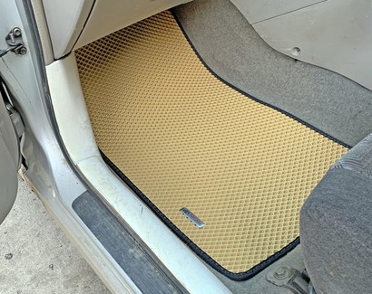 Ворсовые коврики на Toyota Caldina (T21) 1997 - 2002 в Улан-Удэ Ворсовые коврики на Toyota Caldina (T21) 1997 - 2002 в Улан-Удэ