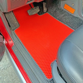 Ворсовые коврики на Mitsubishi Pajero II 1990 - 2000 в Улан-Удэ Ворсовые коврики на Mitsubishi Pajero II 1990 - 2000 в Улан-Удэ